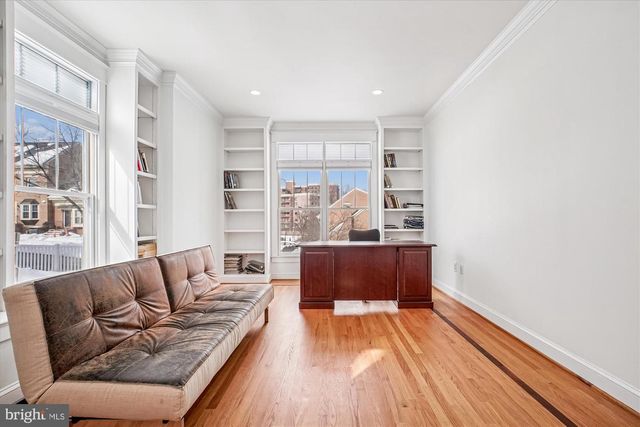 2500 12TH ST N, Arlington, VA 22201