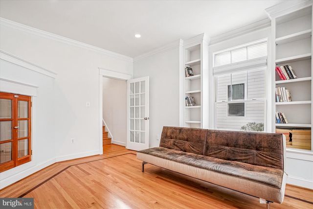 2500 12TH ST N, Arlington, VA 22201