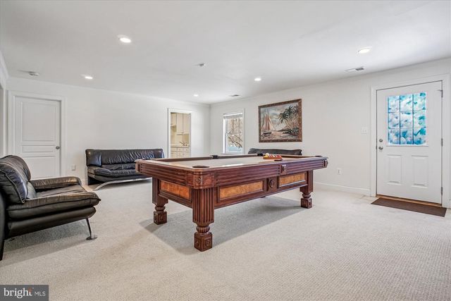 2500 12TH ST N, Arlington, VA 22201