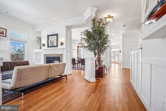 2500 12TH ST N, Arlington, VA 22201