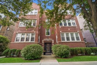 2449 W Foster Avenue 2E, Chicago, IL 60625