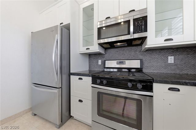 3376 Michelangelo Court, Las Vegas, NV 89129