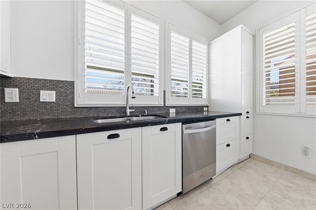 3376 Michelangelo Court, Las Vegas, NV 89129