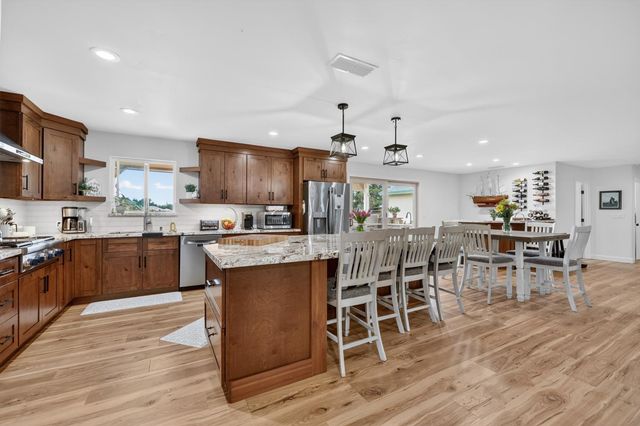 7531 Mountain Ave, Orangevale, CA 95662