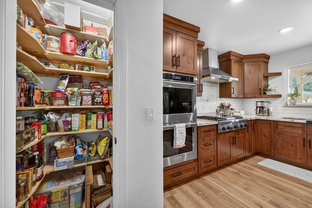 7531 Mountain Ave, Orangevale, CA 95662
