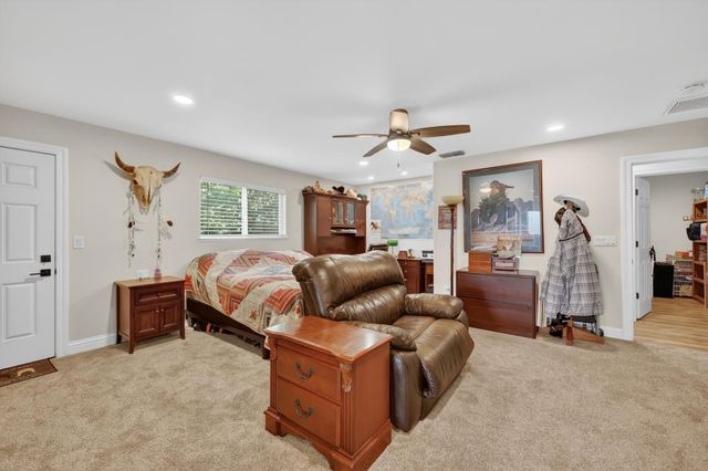 7531 Mountain Ave, Orangevale, CA 95662