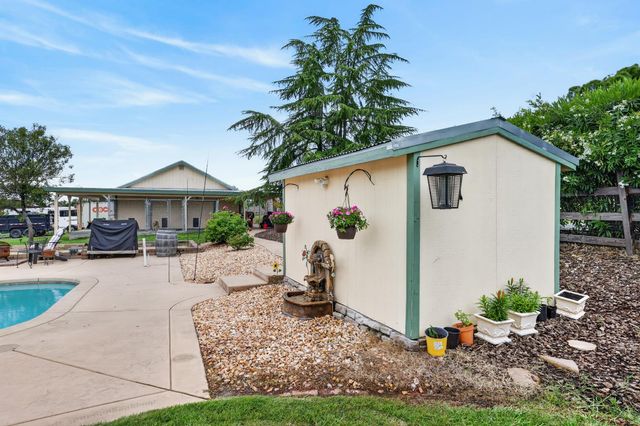 7531 Mountain Ave, Orangevale, CA 95662