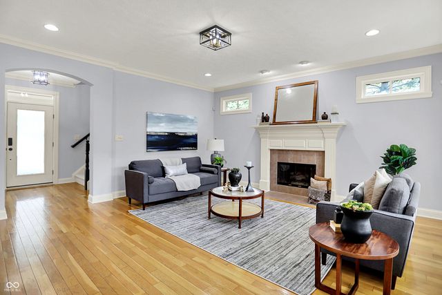 2263 Glebe Street, Carmel, IN 46032