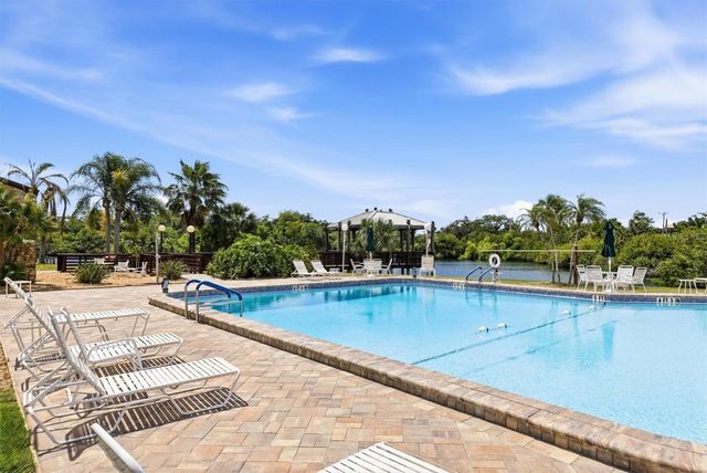 1469 56TH STREET W, Bradenton, FL 34209