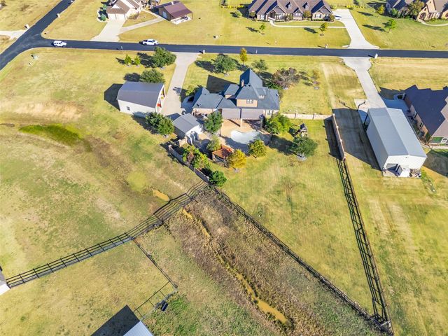 2200 Twin Creeks Court, Pilot Point, TX 76258