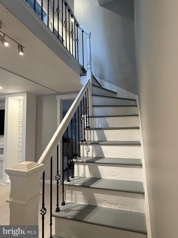 28 S 3RD ST, Hamburg, PA 19526