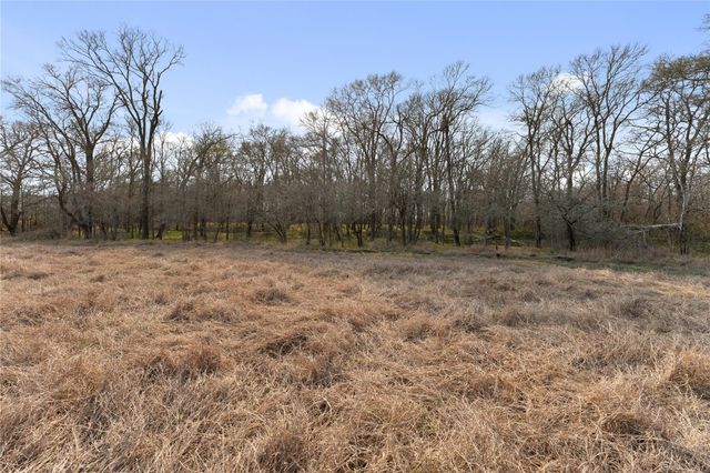 Tract 2 Cr 117, Hungerford, TX 77448