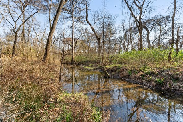 Tract 2 Cr 117, Hungerford, TX 77448