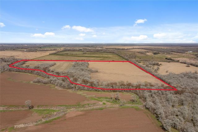 Tract 2 Cr 117, Hungerford, TX 77448