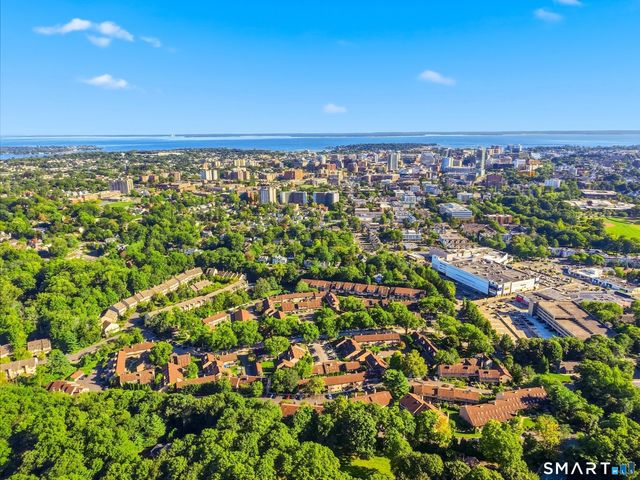 2435 Bedford Street 21C, Stamford, CT 06905