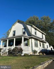 208 JACKSONVILLE RD, Hatboro, PA 19040
