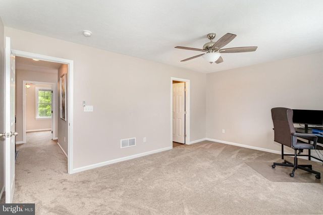 426 PUMPING STATION RD, Hanover, PA 17331