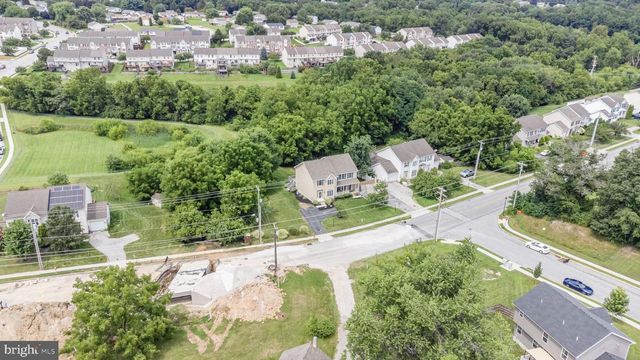 426 PUMPING STATION RD, Hanover, PA 17331