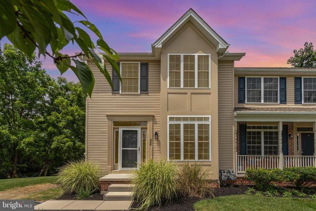 426 PUMPING STATION RD, Hanover, PA 17331