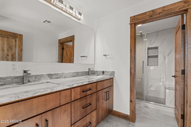 30100 W Walter Road, Wickenburg, AZ 85390