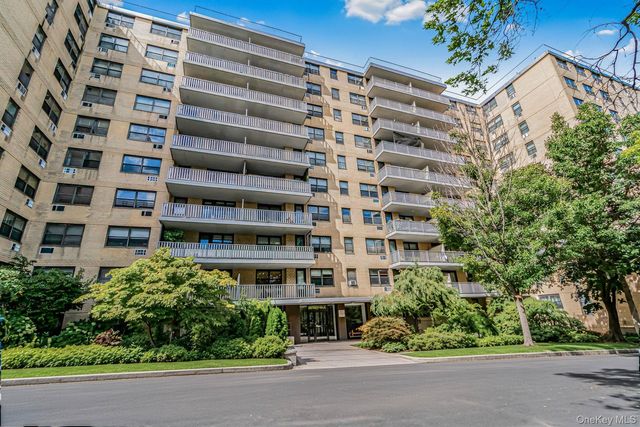 39-60 54th Street 8S, Woodside, NY 11377