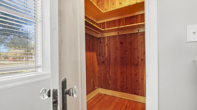 111 Bay Avenue, Defuniak Springs, FL 32435