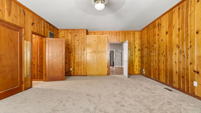 111 Bay Avenue, Defuniak Springs, FL 32435