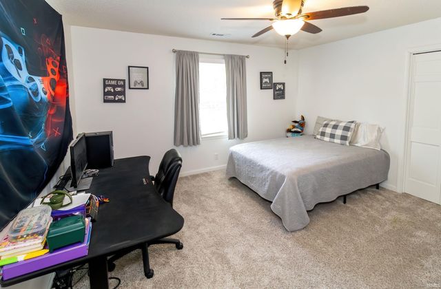 7699 Hermitage Court, Newburgh, IN 47630