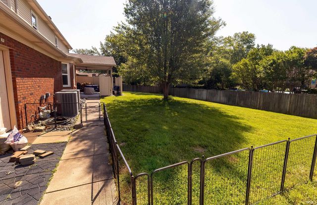 7699 Hermitage Court, Newburgh, IN 47630