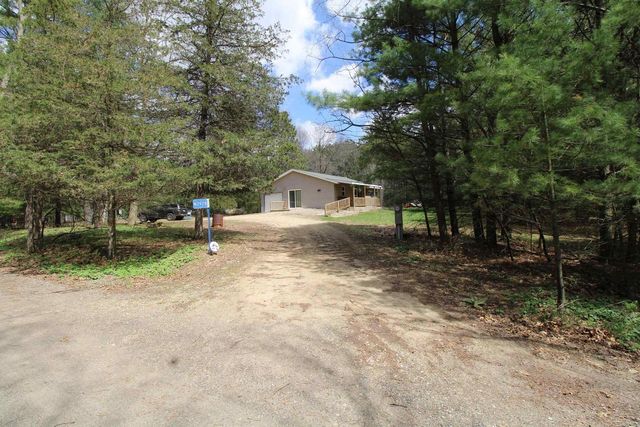 N3928 Oak Ridge Drive, Montello, WI 53949