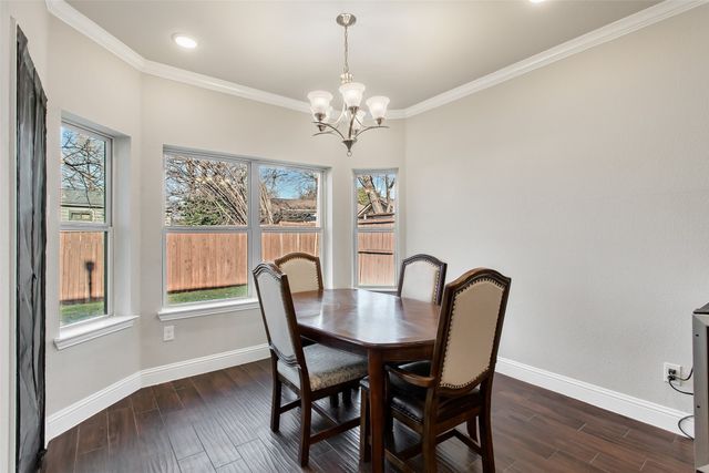 2219 Cochran Street, Irving, TX 75062