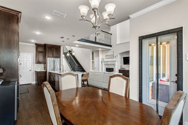 2219 Cochran Street, Irving, TX 75062