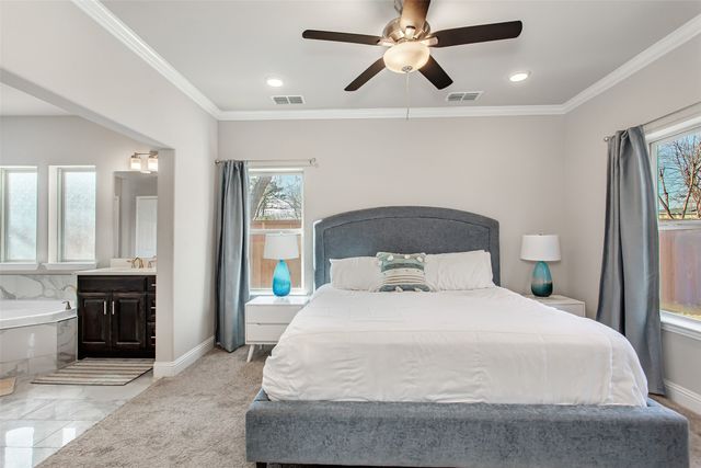 2219 Cochran Street, Irving, TX 75062