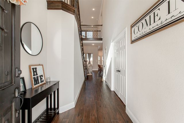 2219 Cochran Street, Irving, TX 75062