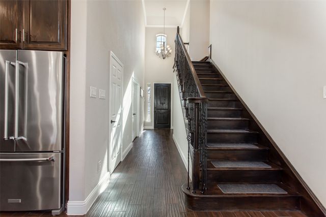 2219 Cochran Street, Irving, TX 75062