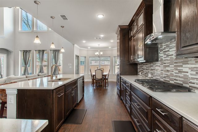 2219 Cochran Street, Irving, TX 75062