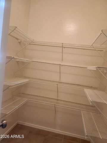 2227 N 92ND Dale, Phoenix, AZ 85037