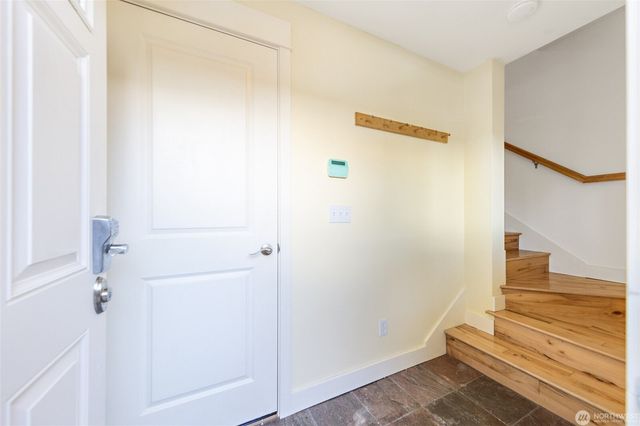 5033 12 Avenue NE, Seattle, WA 98105