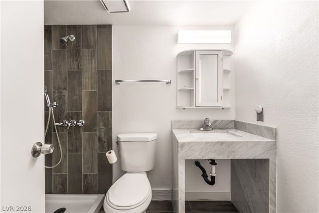 1317 Driscoll Drive 102, Las Vegas, NV 89128