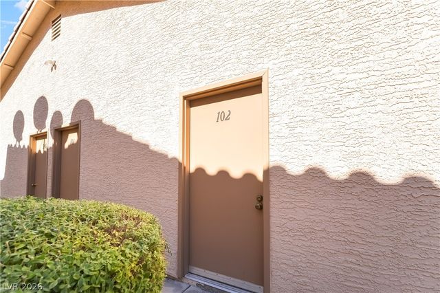 1317 Driscoll Drive 102, Las Vegas, NV 89128