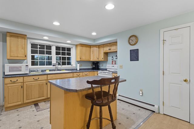 282 Bay Hill Road, Northfield, NH 03276