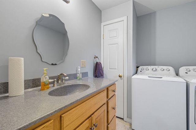 282 Bay Hill Road, Northfield, NH 03276