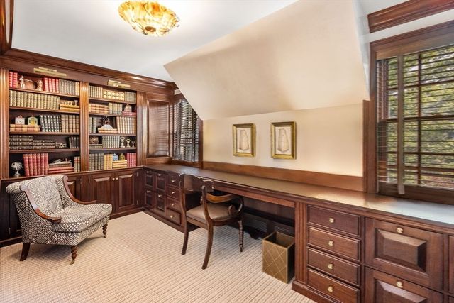 188 Heath St, Brookline, MA 02467