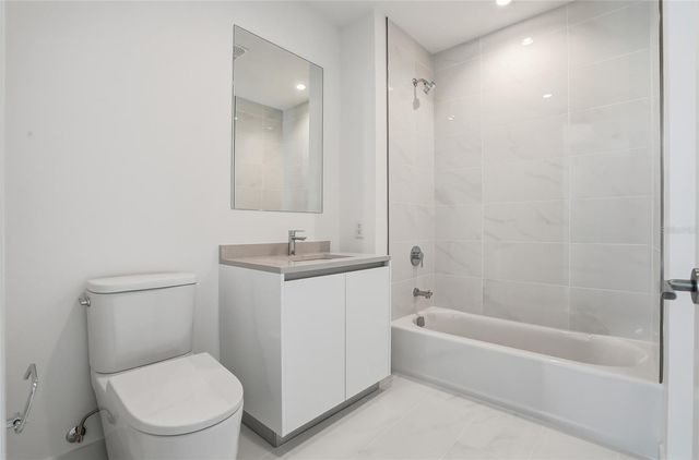400 CENTRAL AVENUE 301, St Petersburg, FL 33701