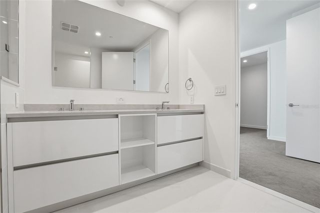 400 CENTRAL AVENUE 301, St Petersburg, FL 33701