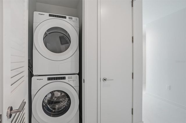 400 CENTRAL AVENUE 301, St Petersburg, FL 33701
