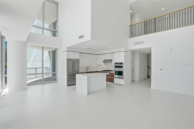 400 CENTRAL AVENUE 301, St Petersburg, FL 33701