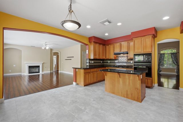 1766 Barossa Way, Roseville, CA 95747