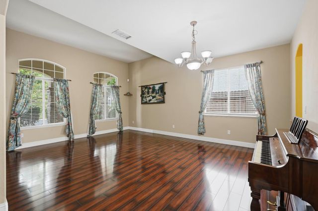 1766 Barossa Way, Roseville, CA 95747