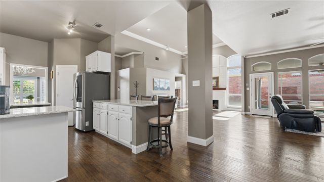 1012 Murl Drive, Irving, TX 75062